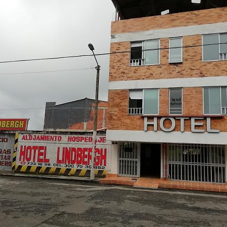 Hotel Lindbergh Quindio Armenia  Bagian luar foto