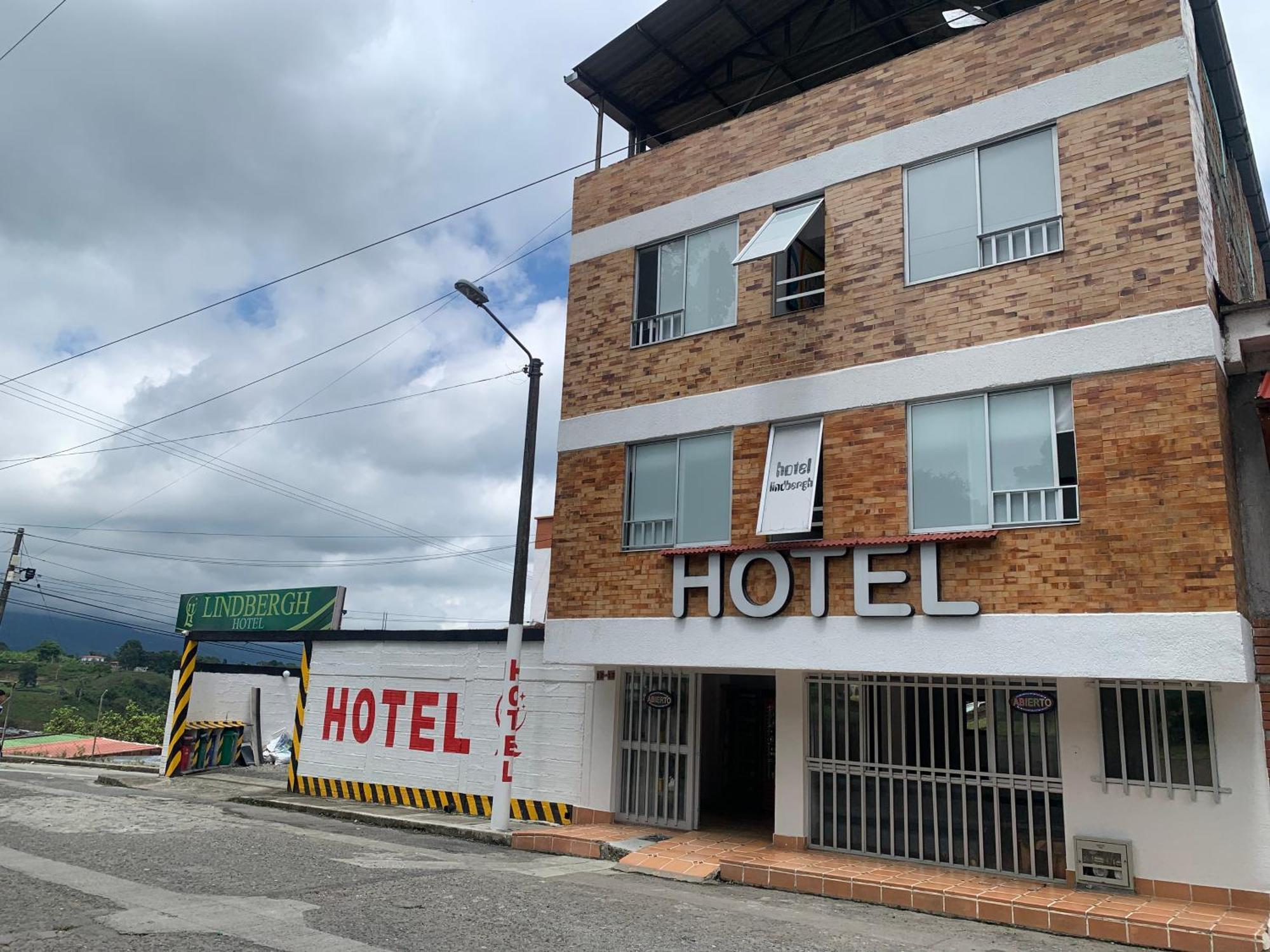 Hotel Lindbergh Quindio Armenia  Bagian luar foto