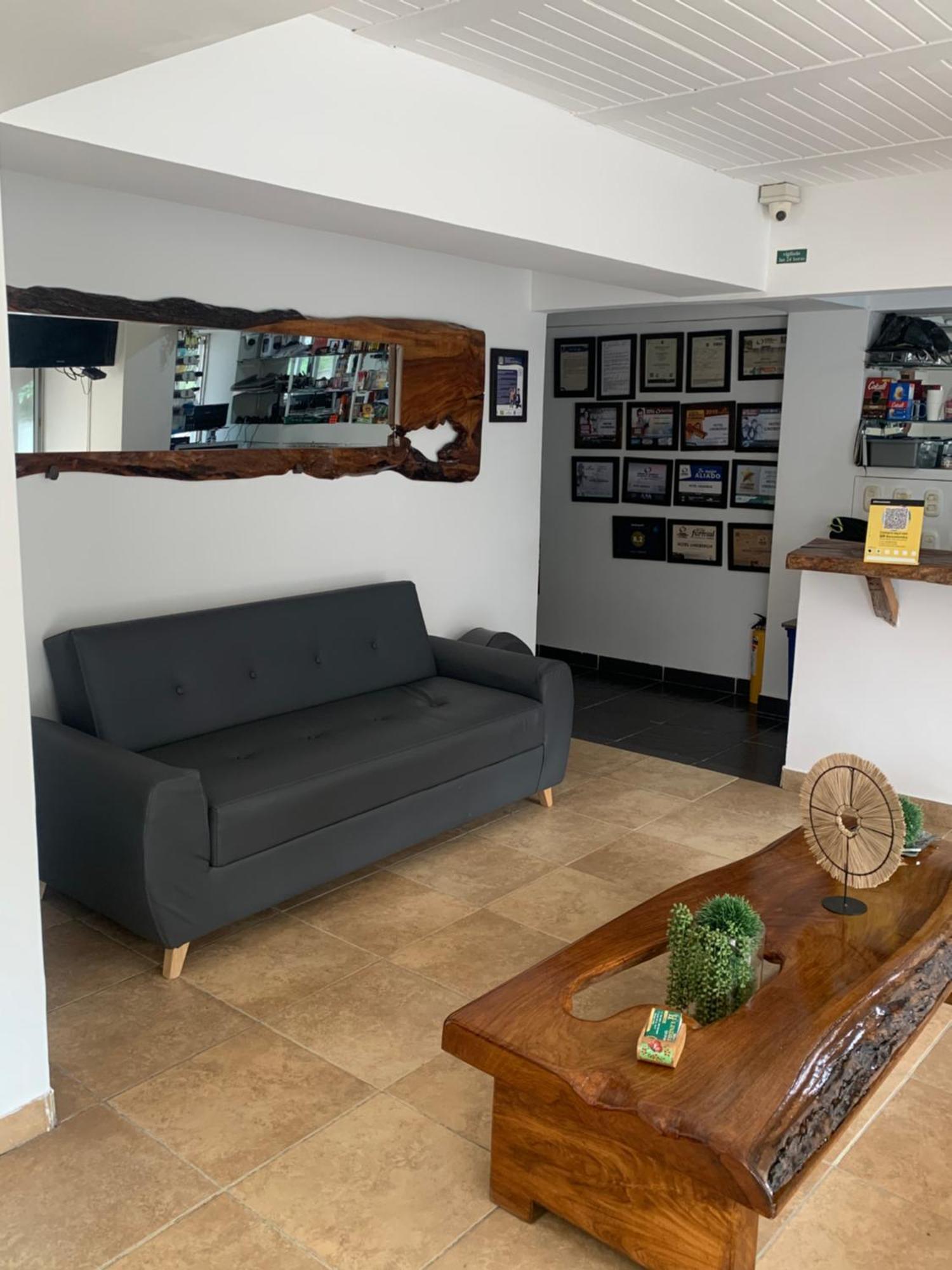 Hotel Lindbergh Quindio Armenia  Bagian luar foto