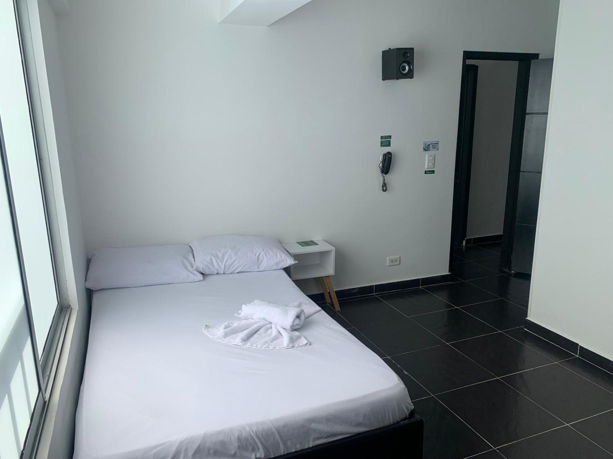 Hotel Lindbergh Quindio Armenia  Bagian luar foto