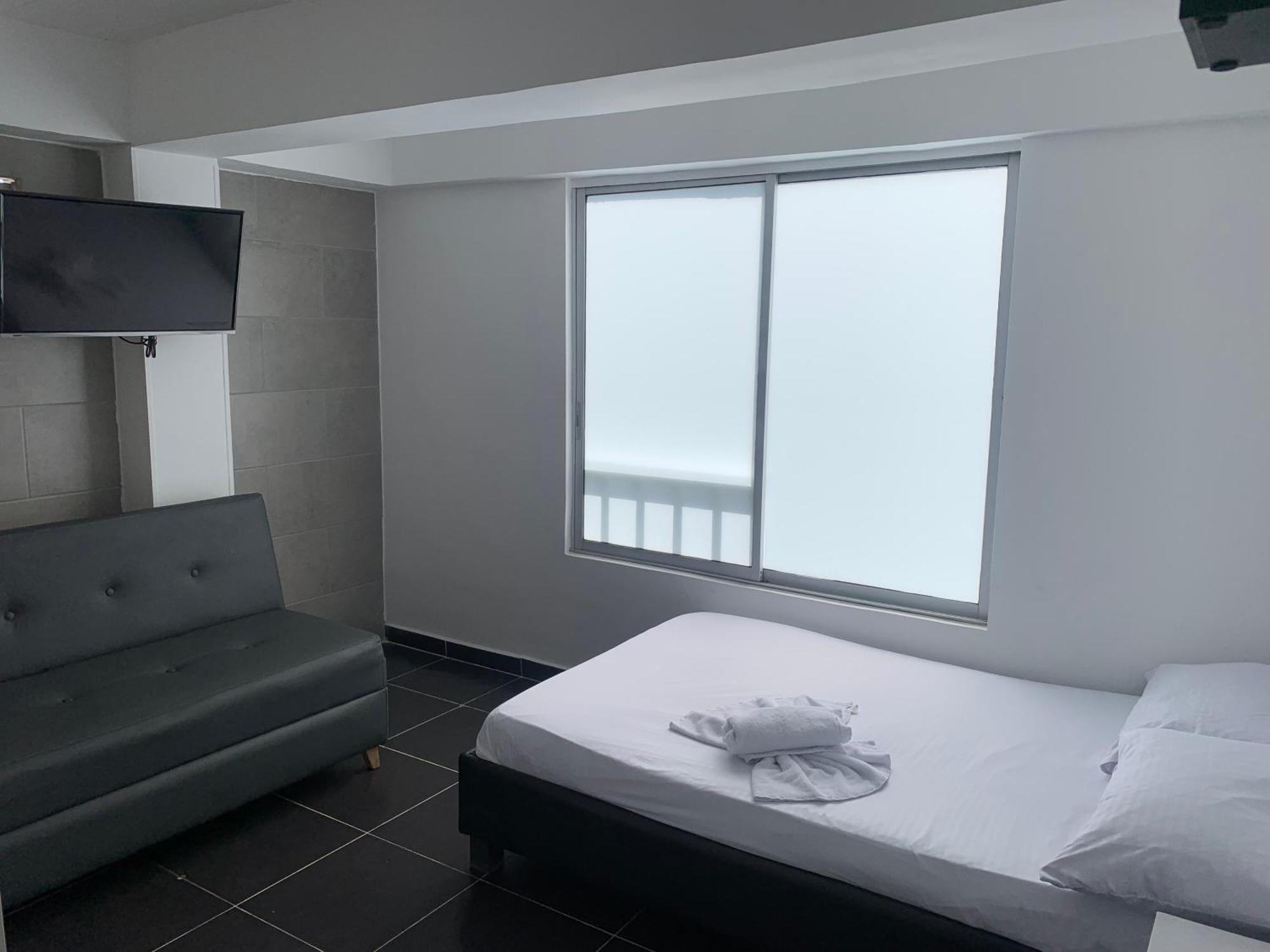 Hotel Lindbergh Quindio Armenia  Bagian luar foto