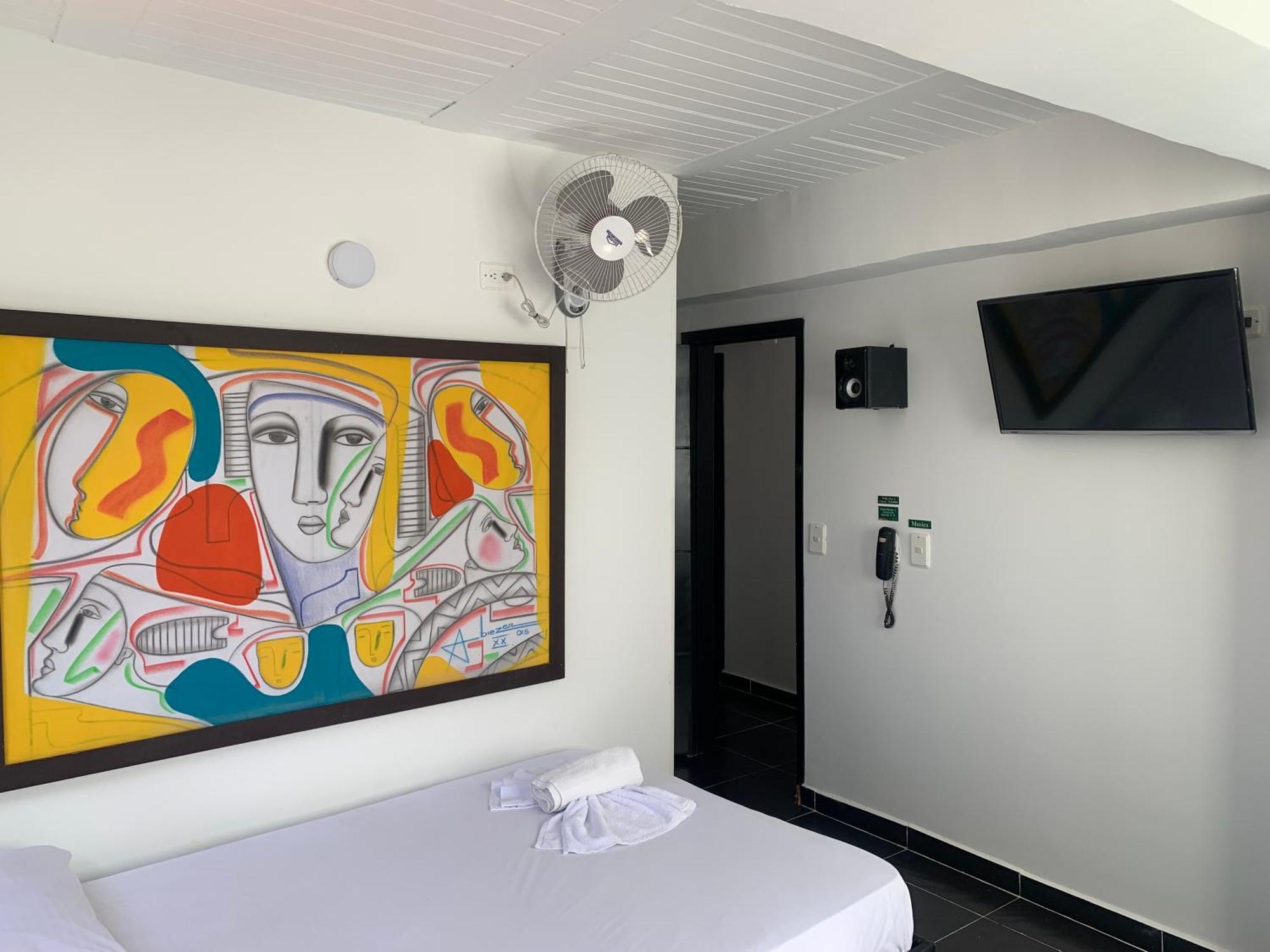 Hotel Lindbergh Quindio Armenia  Bagian luar foto