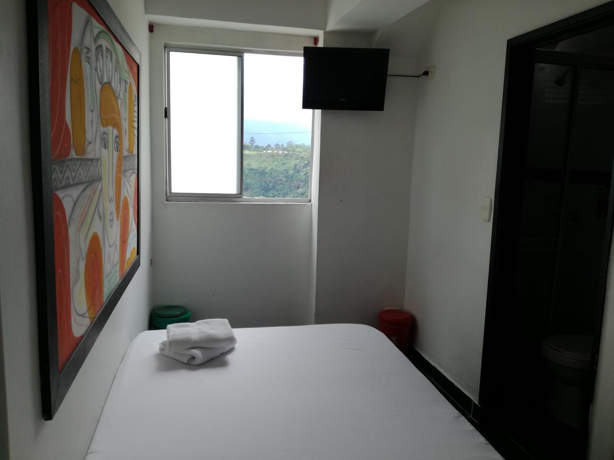 Hotel Lindbergh Quindio Armenia  Bagian luar foto